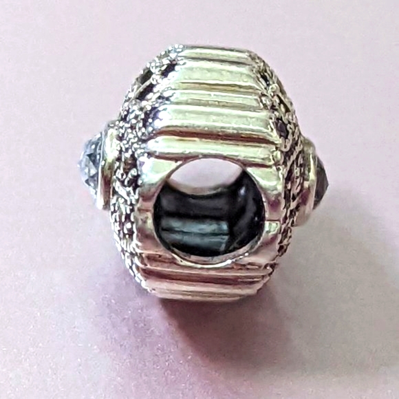 Pandora Fairytale Bloom Charm - Picture 8 of 12